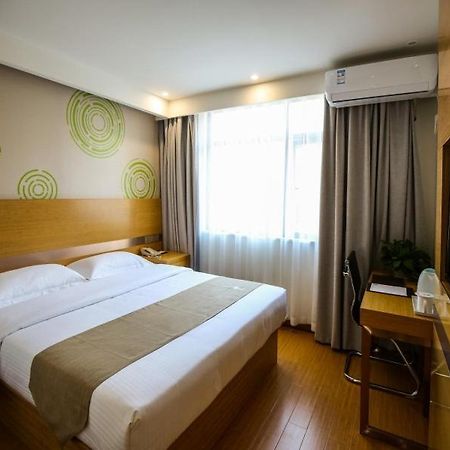 Greentree Inn Yiyang City Anhua County Anhua Grand Theatre Express Hotel Exterior photo
