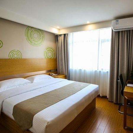 Greentree Inn Yiyang City Anhua County Anhua Grand Theatre Express Hotel Exterior photo